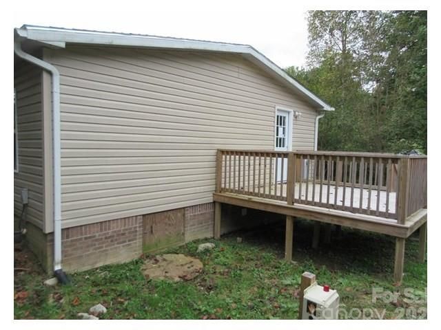 123 Josiah Lane, Hendersonville, NC 28792