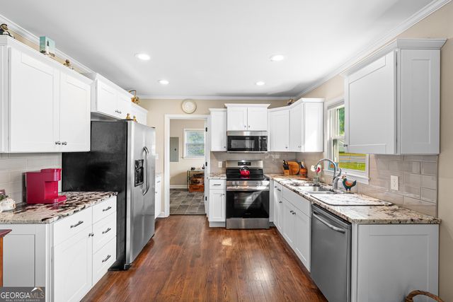 810 Benson Street, Hartwell, GA 30643