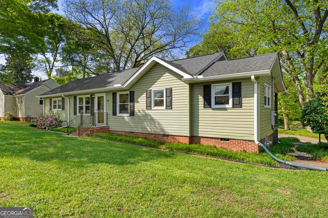 810 Benson Street, Hartwell, GA 30643