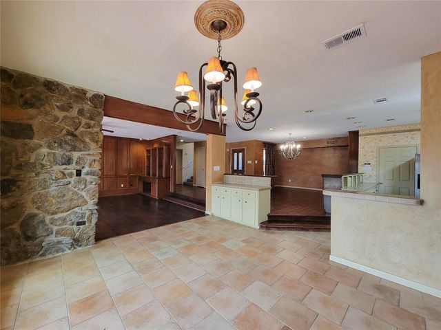 4717 Country Club View, Baytown, TX 77521