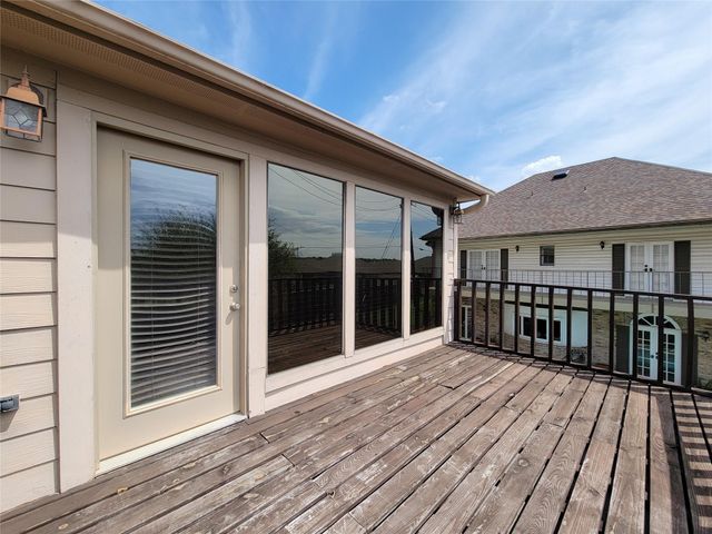4717 Country Club View, Baytown, TX 77521