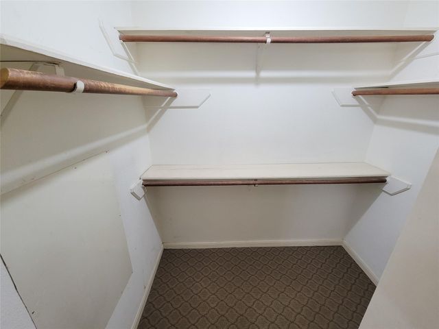 4717 Country Club View, Baytown, TX 77521