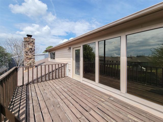 4717 Country Club View, Baytown, TX 77521
