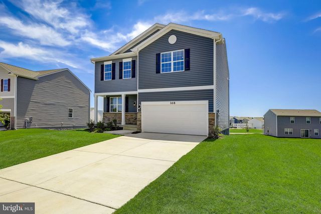 317 ORPINGTON, Martinsburg, WV 25403