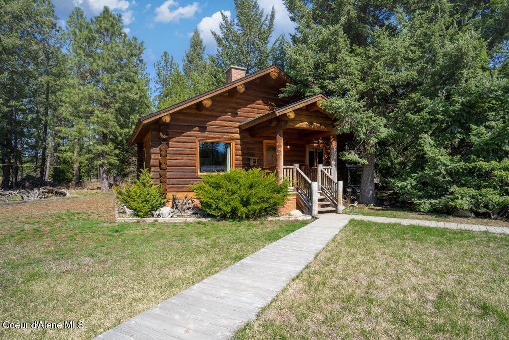 72 Hank Allen Way, Blanchard, ID 83804