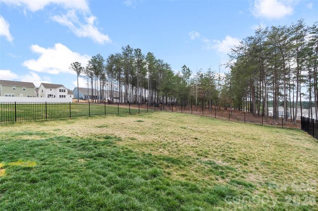 5235 Admirals Landing, Lancaster, SC 29720