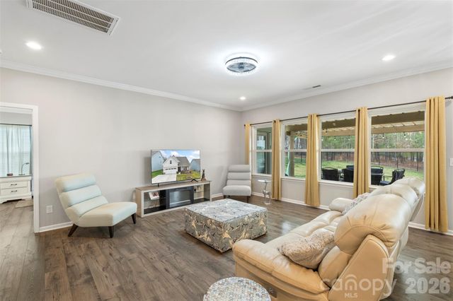 5235 Admirals Landing, Lancaster, SC 29720