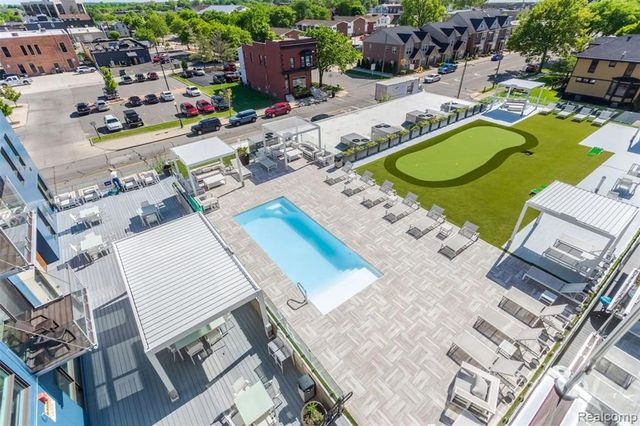 166 Oak St Street 4, Wyandotte, MI 48192