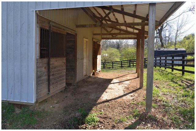1021 Hanley Lane, Frankfort, KY 40601