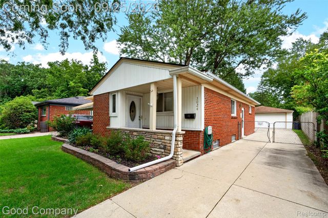 3024 Marais Avenue, Royal Oak, MI 48073