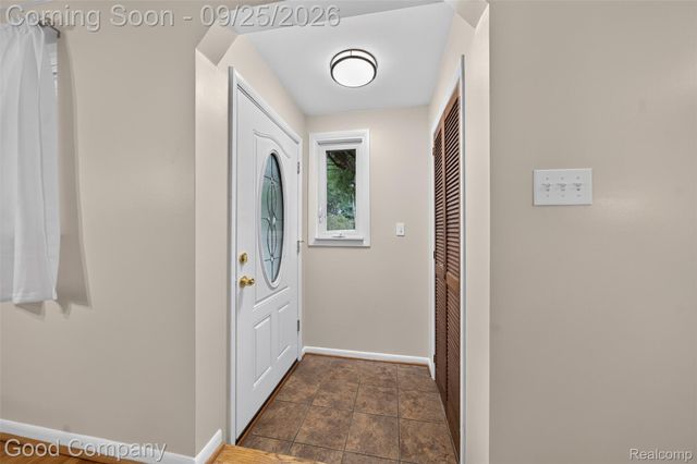 3024 Marais Avenue, Royal Oak, MI 48073