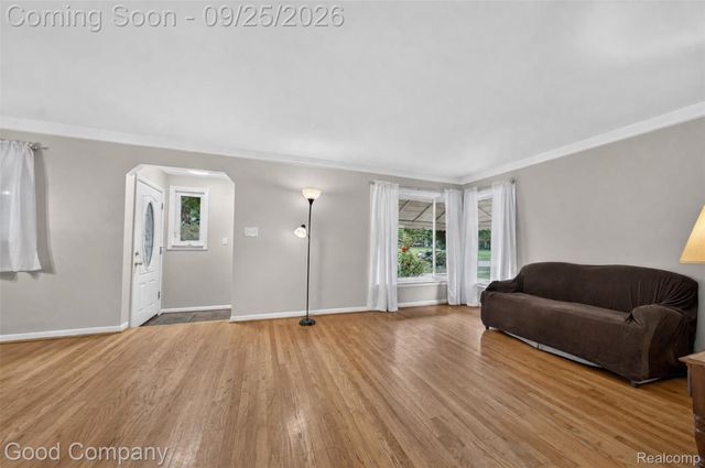 3024 Marais Avenue, Royal Oak, MI 48073