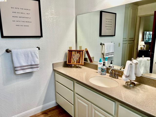 18981 Zachary Ct, Twain Harte, CA 95383