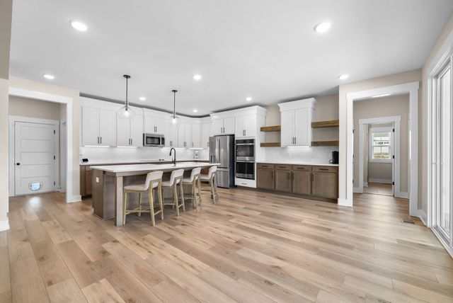 105 Sarah Frances Ct, Clarksville, TN 37043