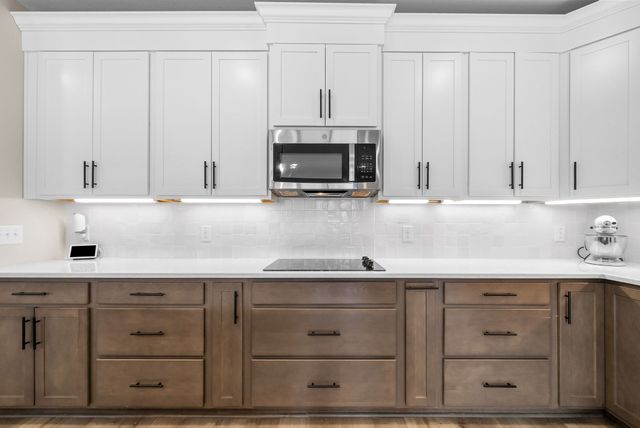 105 Sarah Frances Ct, Clarksville, TN 37043