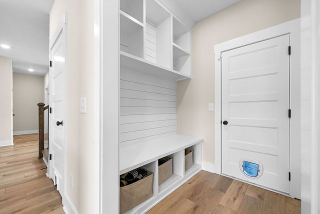 105 Sarah Frances Ct, Clarksville, TN 37043