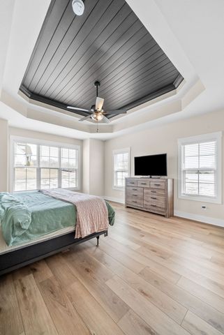 105 Sarah Frances Ct, Clarksville, TN 37043