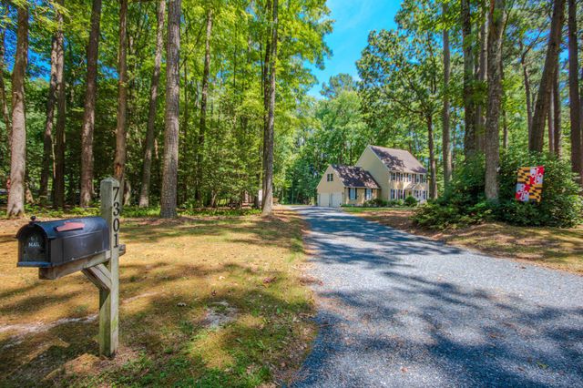 7301 TOPAZ CT, Hebron, MD 21830