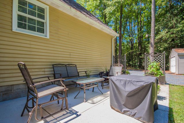7301 TOPAZ CT, Hebron, MD 21830