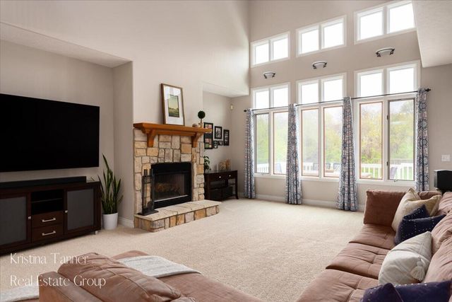 4797 Sunflower Ridge Drive NE, Ada, MI 49301