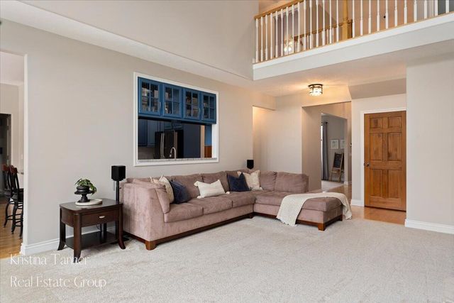 4797 Sunflower Ridge Drive NE, Ada, MI 49301