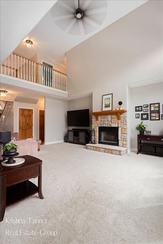 4797 Sunflower Ridge Drive NE, Ada, MI 49301