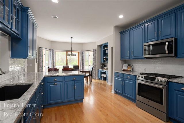 4797 Sunflower Ridge Drive NE, Ada, MI 49301