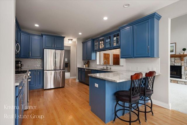 4797 Sunflower Ridge Drive NE, Ada, MI 49301