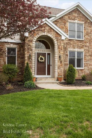 4797 Sunflower Ridge Drive NE, Ada, MI 49301