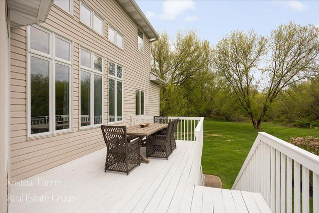 4797 Sunflower Ridge Drive NE, Ada, MI 49301