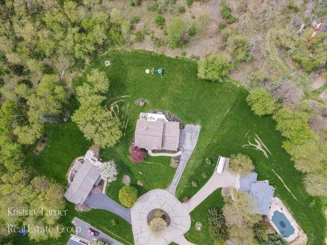 4797 Sunflower Ridge Drive NE, Ada, MI 49301
