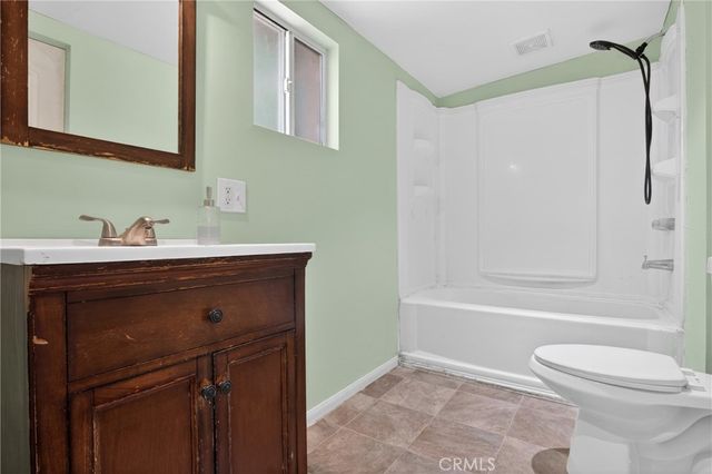 19456 Sherman way, Reseda, CA 91335
