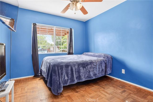 19456 Sherman way, Reseda, CA 91335
