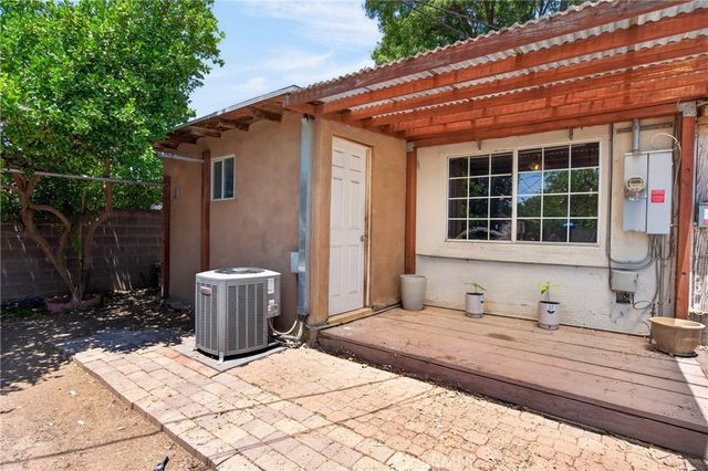19456 Sherman way, Reseda, CA 91335
