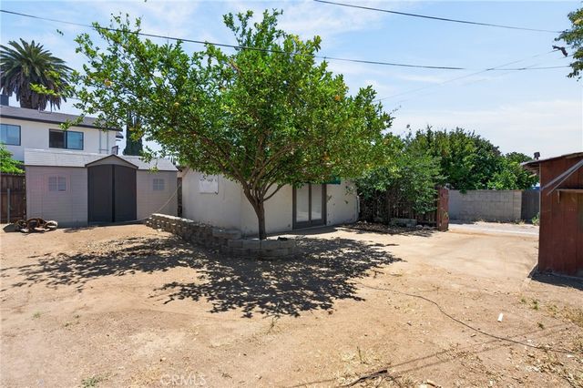 19456 Sherman way, Reseda, CA 91335