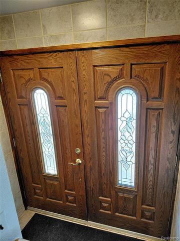 131 S Christine, Westland, MI 48186