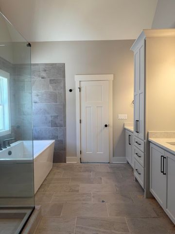 9888 Trestle Circle 49, Ooltewah, TN 37363