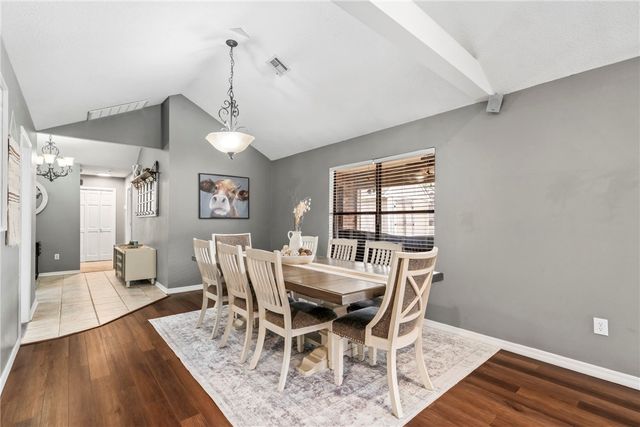 21636 Seminole Court, Siloam Springs, AR 72761