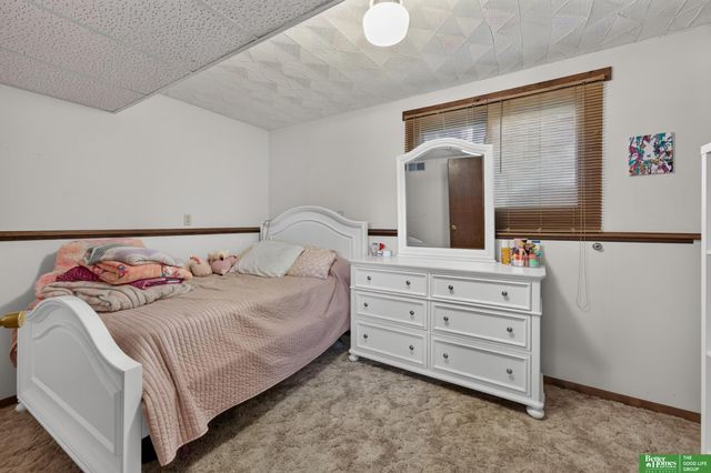 440 Mormon Trail, Lincoln, NE 68521