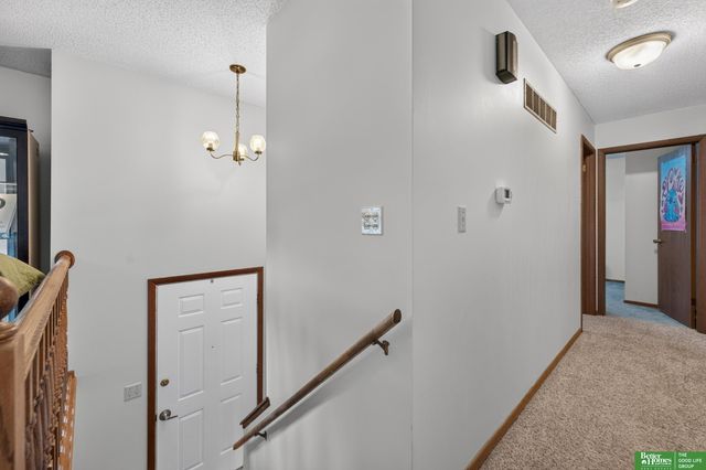 440 Mormon Trail, Lincoln, NE 68521