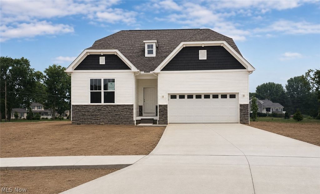 4571 Robinwood Court, Medina, OH 44256