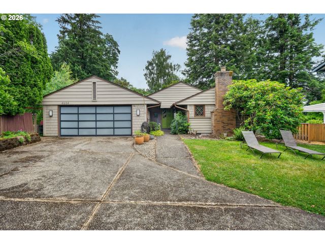 4654 Sw FLOWER Pl, Portland, OR 97221