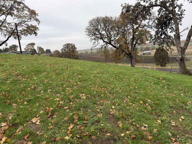 365 LOOKOUT Ln Se, Jefferson, OR 97352