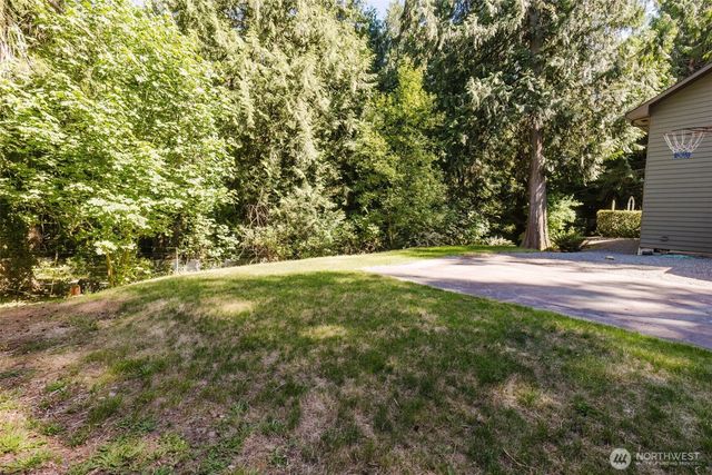 7215 NE Dolphin Drive, Bainbridge Island, WA 98110