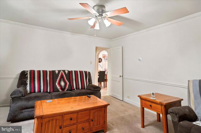 1933 DETWILER RD, Harleysville, PA 19438