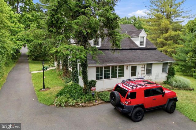 1933 DETWILER RD, Harleysville, PA 19438
