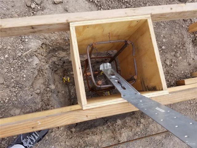 1014 Beaumont Street, Harlingen, TX 78550