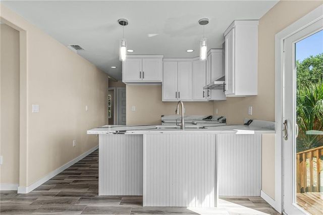 1014 Beaumont Street, Harlingen, TX 78550