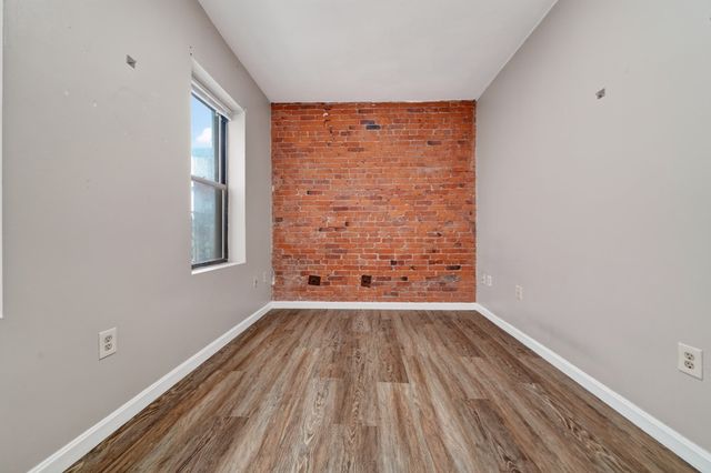 65 Hemenway St 6, Boston, MA 02115