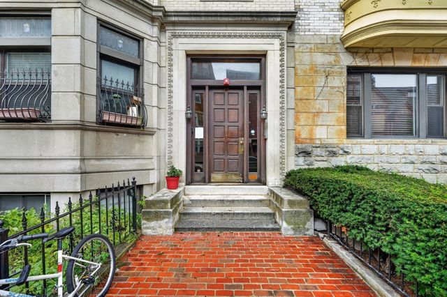 65 Hemenway St 6, Boston, MA 02115